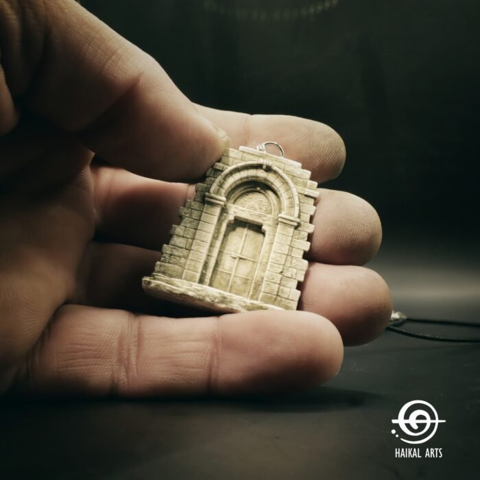 ⁦قلادة الباب القديم⁩ - الصورة ⁦4⁩